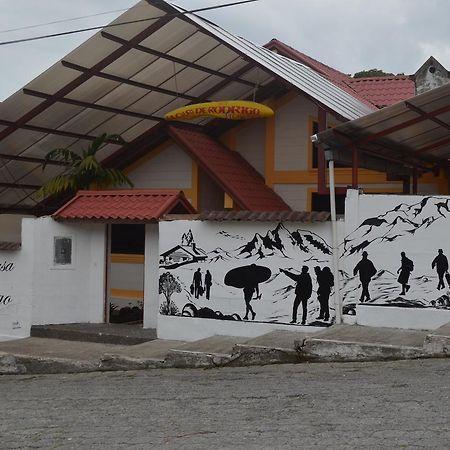 Hostal La Casa De Rodrigo Baeza Rum bild