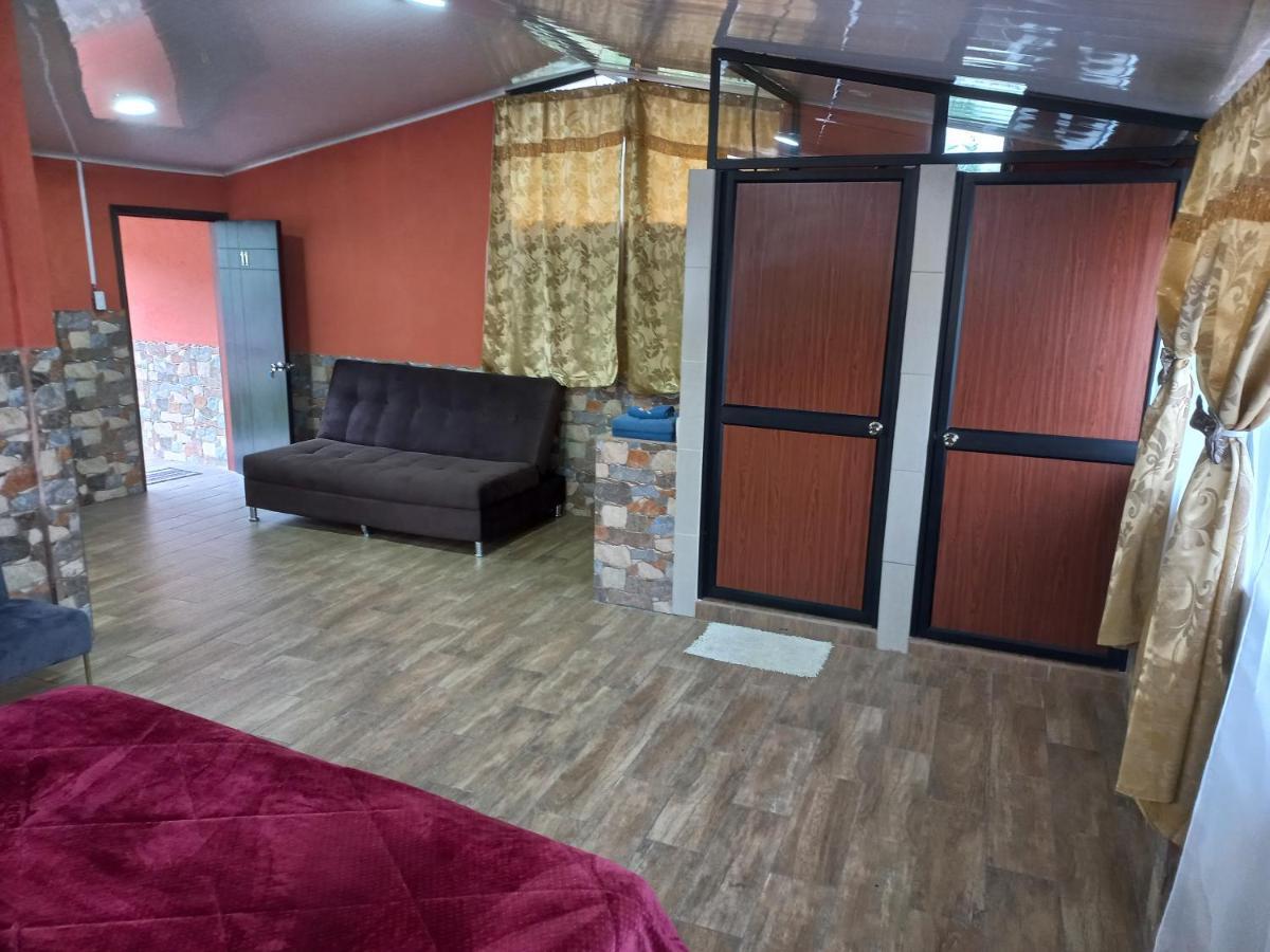 Hostal La Casa De Rodrigo Baeza Exteriör bild