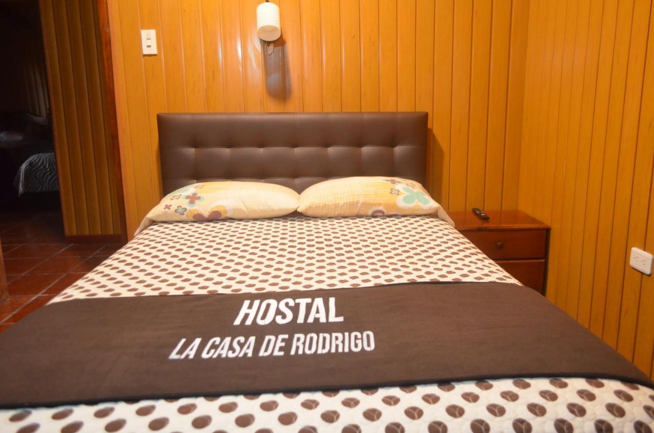 Hostal La Casa De Rodrigo Baeza Exteriör bild