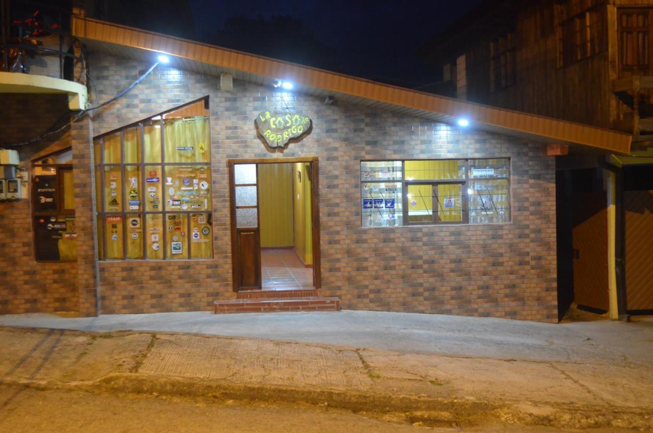 Hostal La Casa De Rodrigo Baeza Exteriör bild