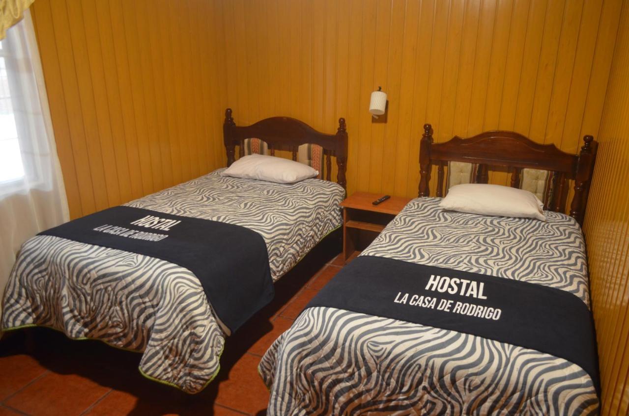 Hostal La Casa De Rodrigo Baeza Exteriör bild